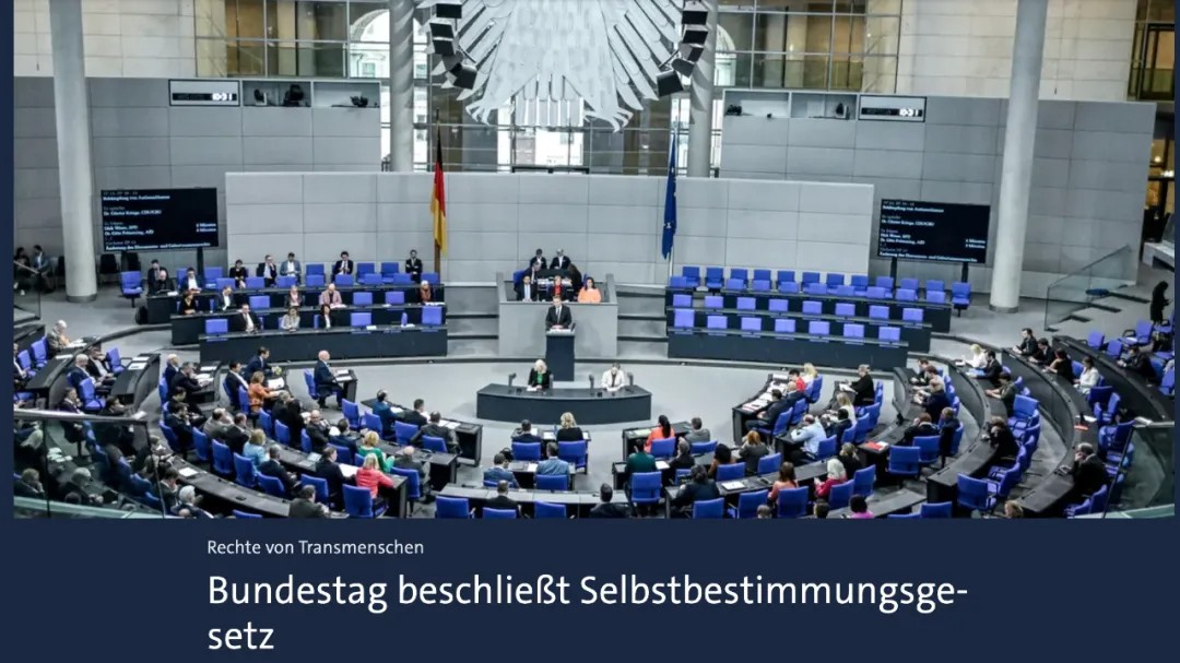 史！女厕所、女浴室可以随便进了mg不朽情缘游戏平台德国再创历(图4)